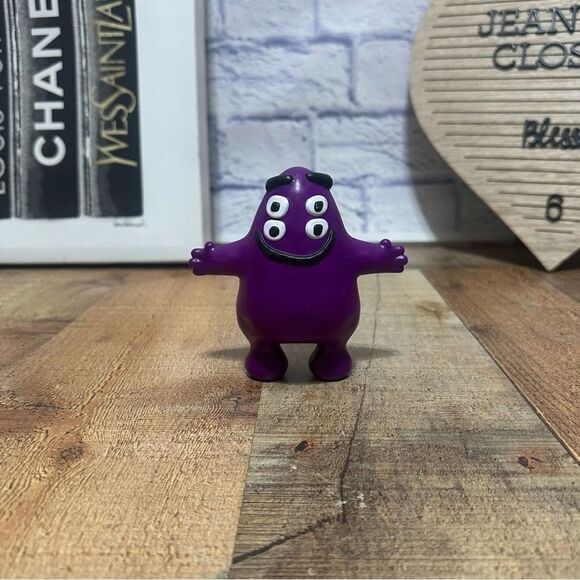 McDonalds Grimace Cactus Plant Flea Market Adult Happy Meal Toy 2022 - Picture 1 of 6